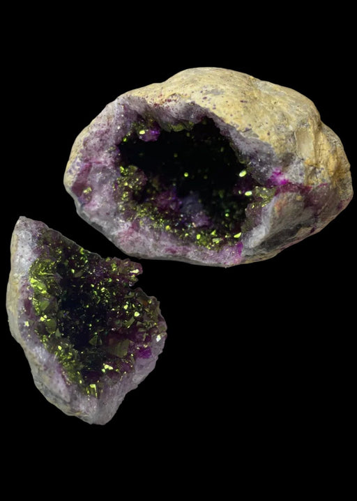 Dyed Pink with Gold Cracked Geode Pair (c) - Dusty Rose Essentials