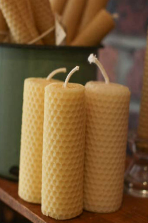 Beeswax rolled candle - Dusty Rose Essentials