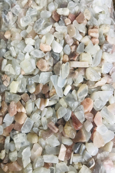 Crystal Chips : Peach Moonstone 250 grams - Dusty Rose Essentials