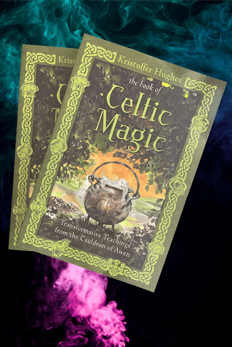 The Book Of Celtic Magic - Dusty Rose Essentials